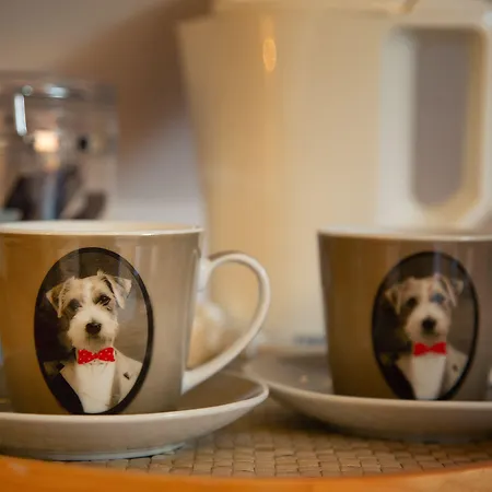 Hotel & Chai De La Paleine