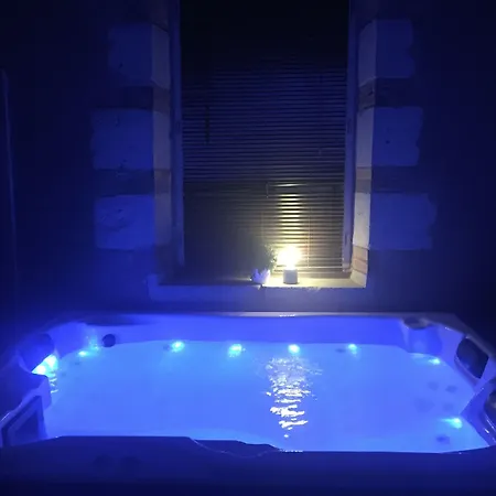 Hôtel&spa Chai De La Paleine 3* Le Puy-Notre-Dame