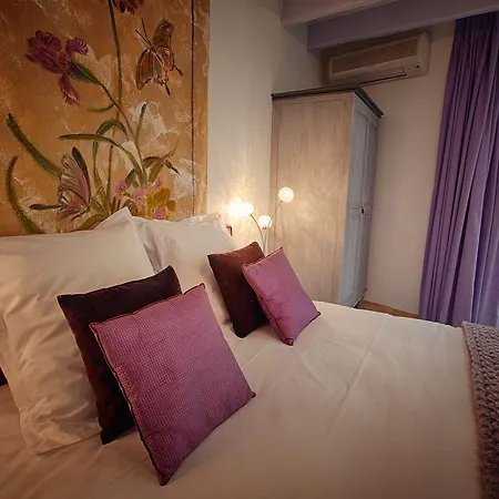 Logis Hôtel Chai De La Paleine&Spa Le Puy-Notre-Dame