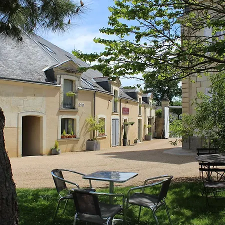 Otel Logis Hotel Chai De La Paleine & Spa