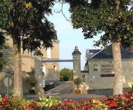 Hotel & Chai De La Paleine