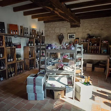 & Chai De La Paleine Hotel 3*